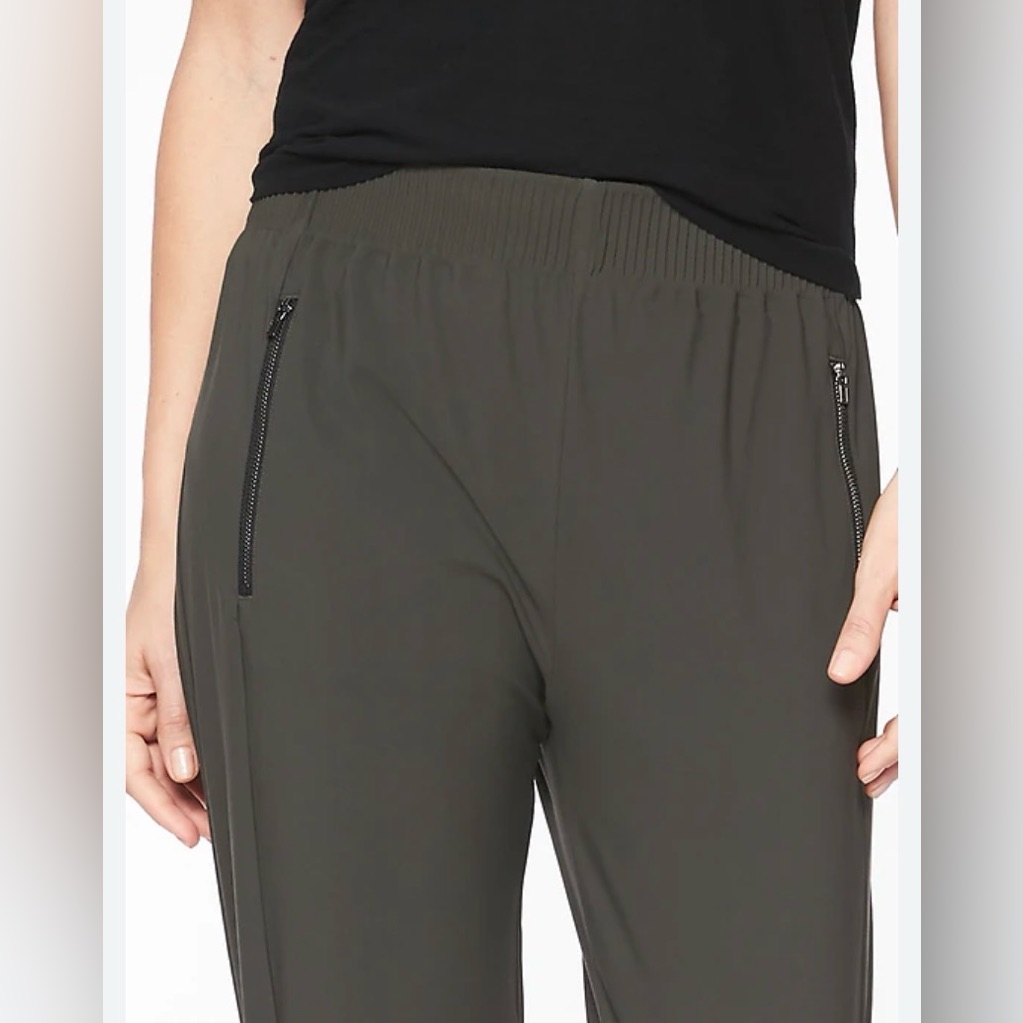 Athleta Green Athletic Workout Running Joggers Pants 6